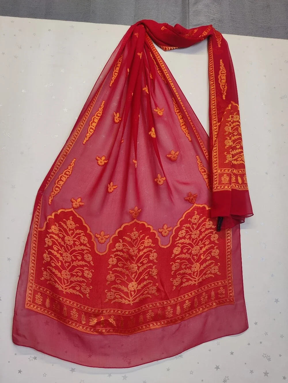 The Metropolitan Museum of Art Silk Blend Scarf Wrap Red Gold Orange 24x80